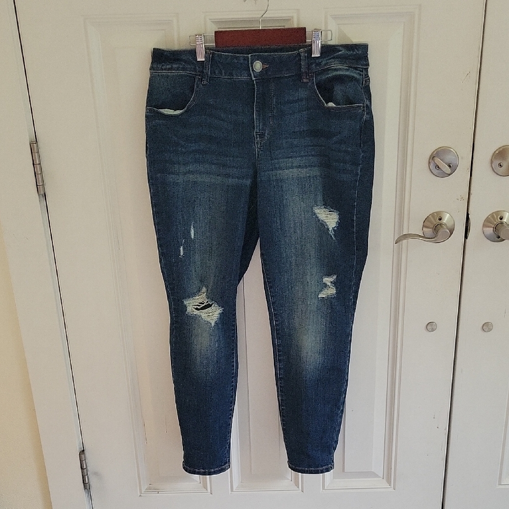 Maurices Mid Rise Blue Jeans  - Size L Short